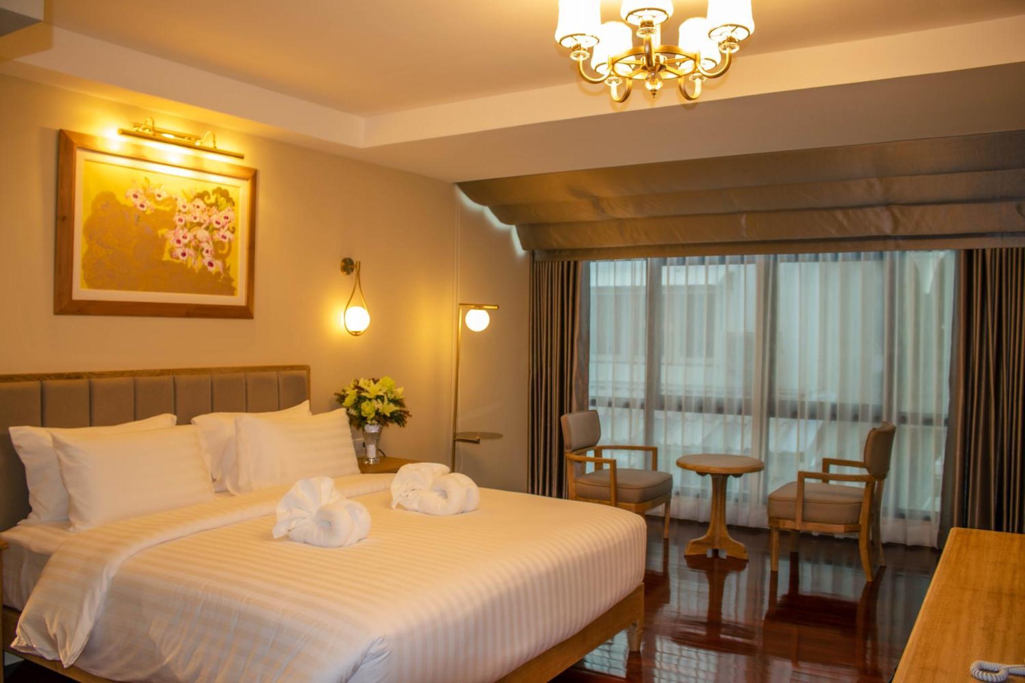 Siri Grand Bangkok Hotel ภายนอก รูปภาพ